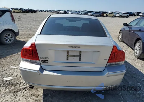 2006 Volvo S60 T5 из США, поврежденный, VIN YV1RS547162526991